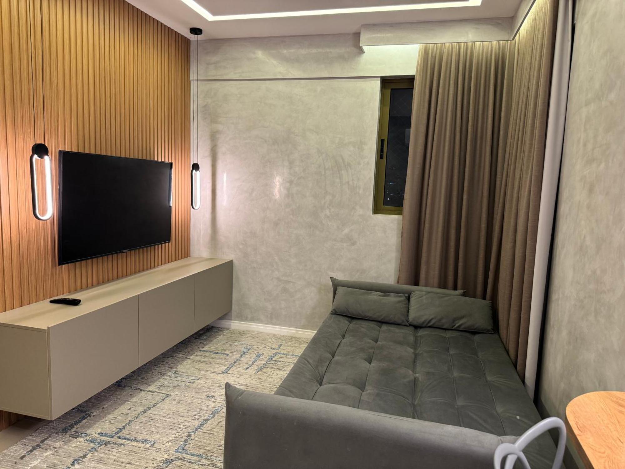 Apartamento Moderno E Novo Em